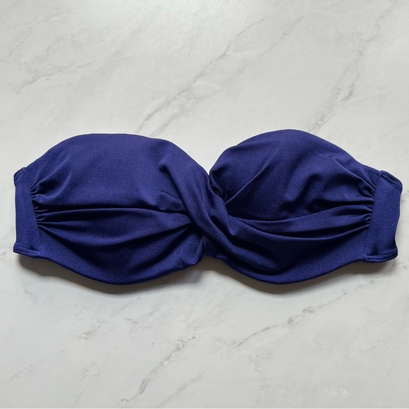 VS Victoria’s Secret 34B • Strapless Twist Bandeau Bikini Top - Picture 1 of 3